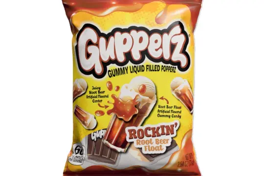Opakowanie Gupperz z gumą o smaku root beer float. Płynne nadzienie i żelki w kształcie lodów.